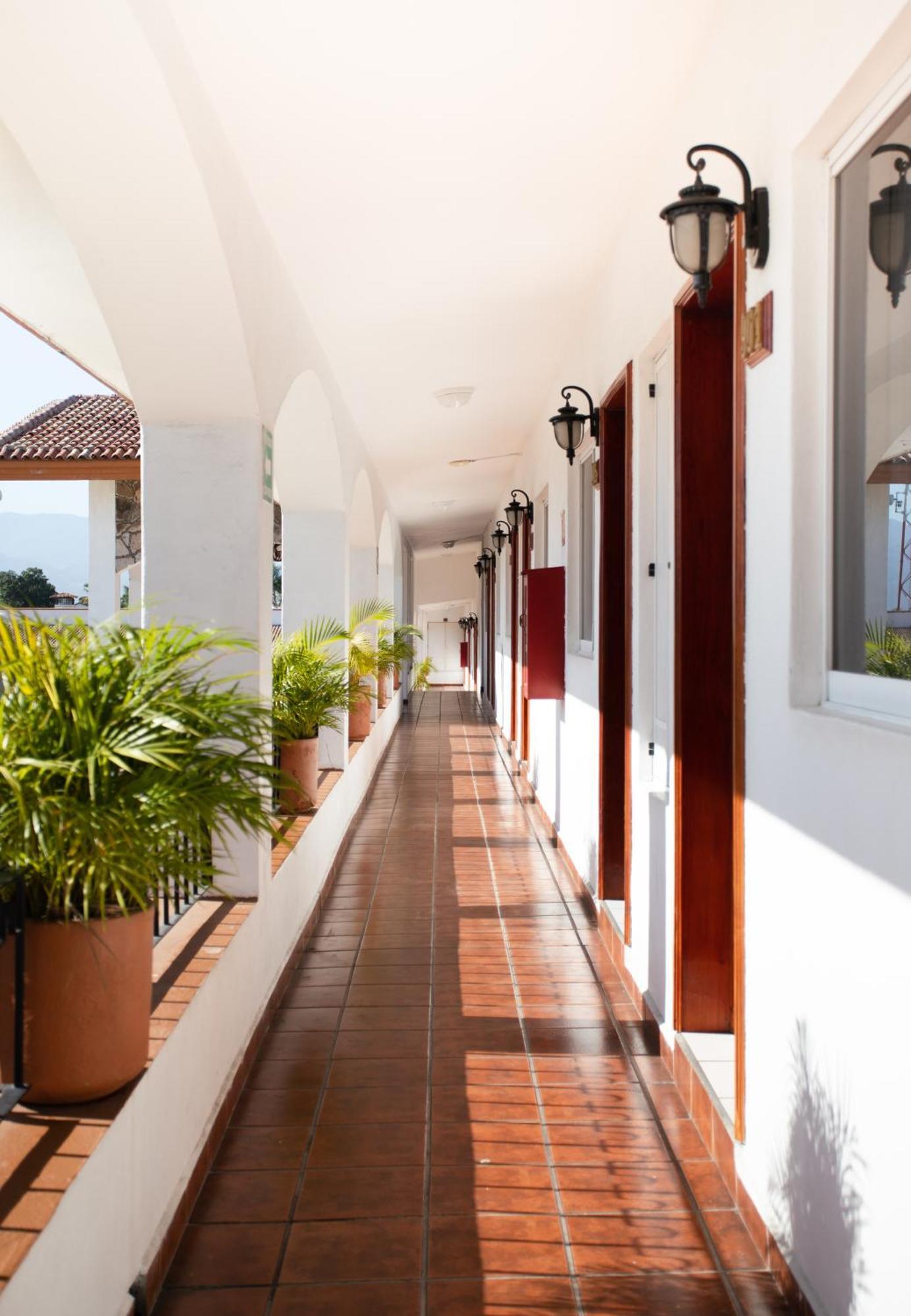 Maria Isabel Colima Hotel Ngoại thất bức ảnh